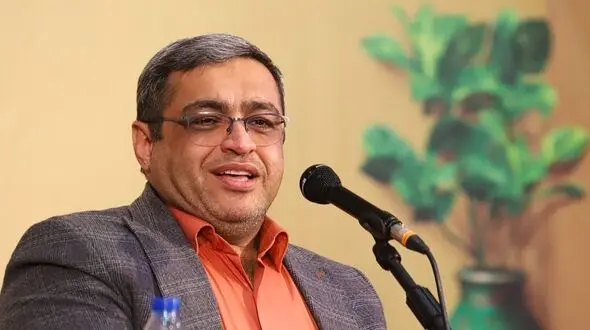 فیلم/  دکتر سعید عزیزی، روانشناس معروف: «دختران فریب این پسران را نخورید...»