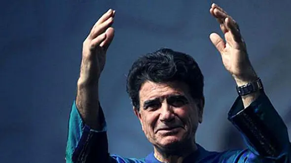 فیلم آواز بی نظیر استاد شجریان در محفل خصوصی ! روح استاد شاد !