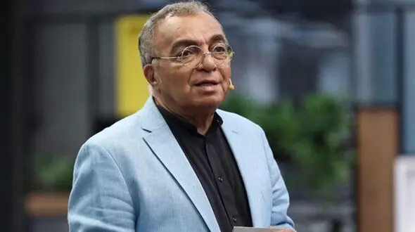 از تلویزیون بازنشسته شده ام 