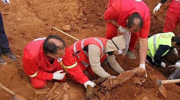 جنازه کودک 13 و مرد 40 ساله کجاست ؟ / گتوندی ها در جستجو