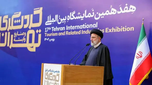 گردشگری پیشران و شتاب‌دهنده اقتصاد است / در سال جاری بیش از ۵۰ درصد افزایش گردشگر داشتیم