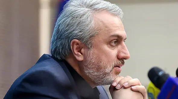 وزیر صمت ادعای خود درباره عدم افزایش قیمت خودرو را تغییر داد! + فیلم