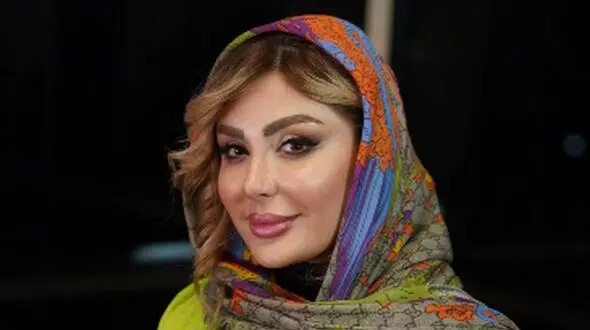 آرایش شیک و ساده نیوشا ضیغمی در مهمانی خصوصی! / ساده ترین عکس خانم بازیگر بعد از عمل مجدد بینی!