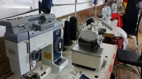 دردهای پیرمرد پیراهن دوز در این روزهایی کرونا / دولت فقط حرف می زند