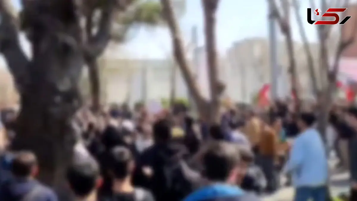 فیلم / رئیس دانشگاه شریف در جمع دانشجوان معترض: دشمن می‌خواهد آموزش مجازی باشد/ ناوتو آوردی اینجا؟ ما می رویم سر کلاس 