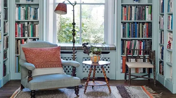 فرسودگی کتاب‌ ها را متوقف کنید! 10 ترفند ساده برای عمر طولانی کتاب‌ هایتان