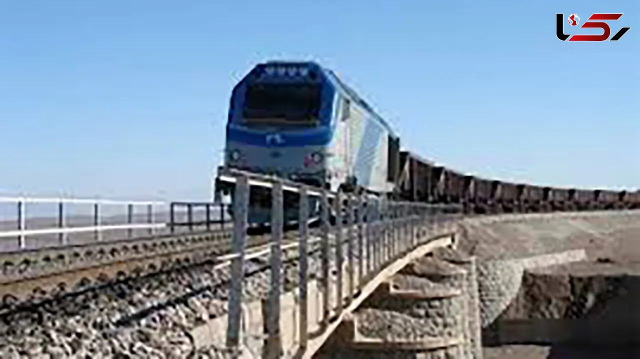 2  قطار مسافربری با تاخیر به مشهد رسیدند + علت