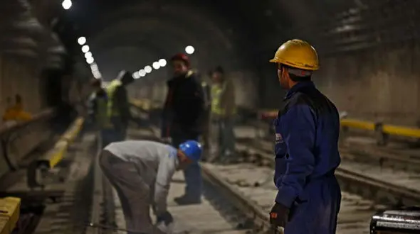 کرونا 900 هزار کارگر ایرانی را بیکار کرد