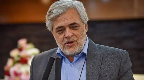 آقای مدیر؛ می خواهید تعدیل نیرو کنید اول اسم خودتان را در لیست بنویسید!