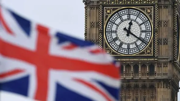 چگونه پس از تحصیل در انگلستان اقامت این کشور را بگیریم؟