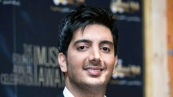 دانلود آهنگ خفن جذاب از فرزاد فرزین / با اون چشمات دل منو تو بردی