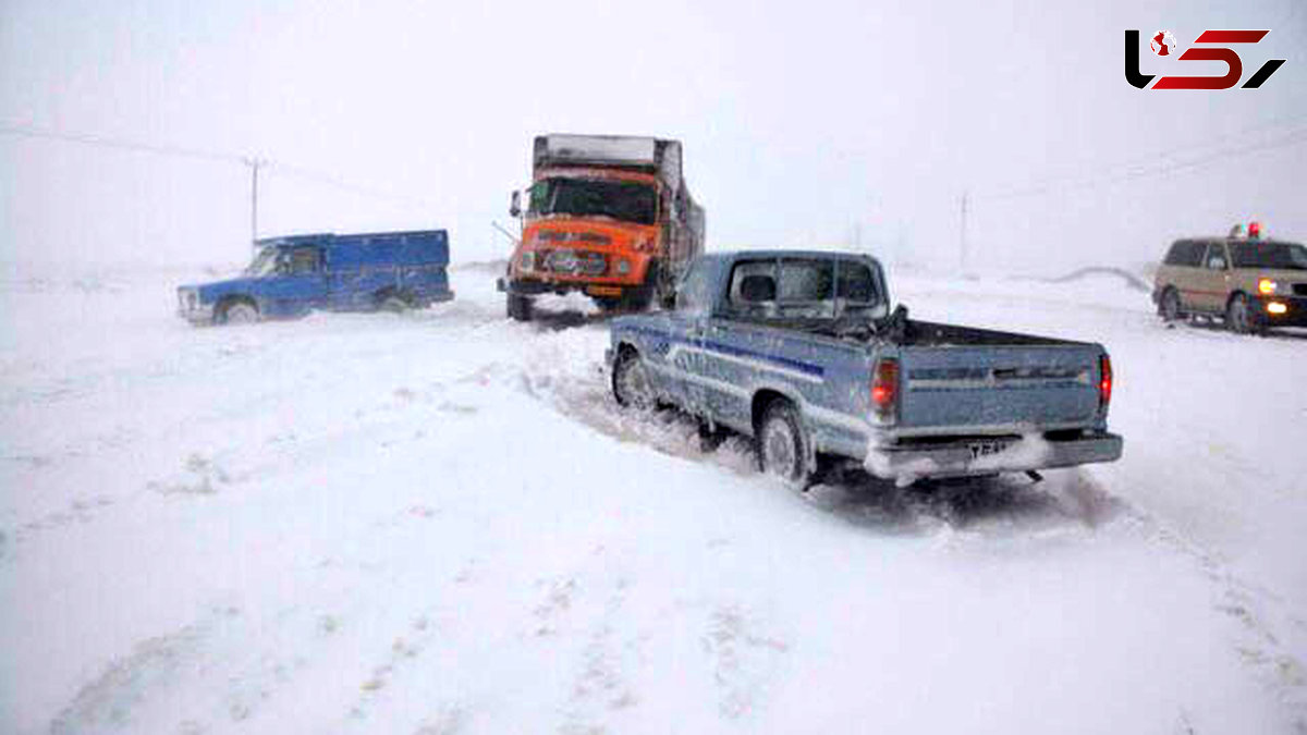 امدادرسانی به گرفتاران در برف در سمنان