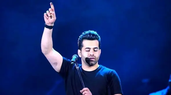 فیلم آواز احساسی رضا بهرام و دختری که  کنسرتش را به هم ریخت ! /  رضا بهرام گرخید !