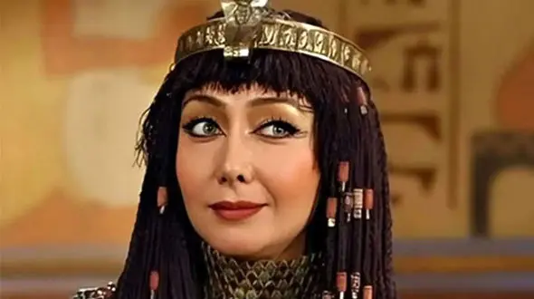 زیبایی واقعی بازیگر «زلیخا» سریال یوسف خارج از سریال ! / بعد 19 سال جذابتر از جوانی اش !