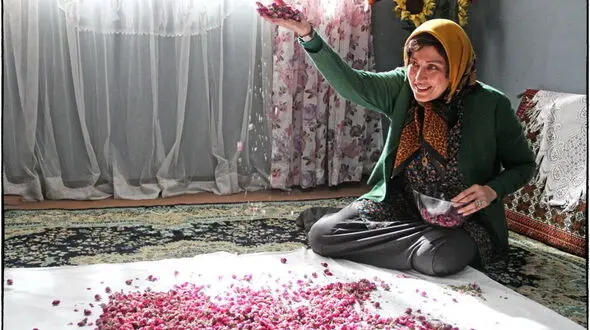 سکانس هایی از نقش آفرینی فرهاد اصلانی درفیلم ماجان +فیلم