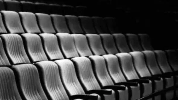 نمایش‌ های سراسر کشور یک شب به صحنه نمی‌روند