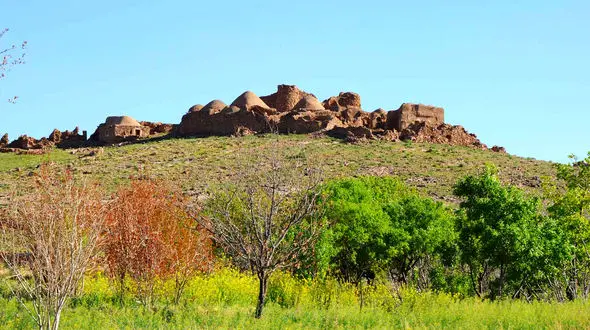 روستای عشین نایین از جاذبه های گردشگری 