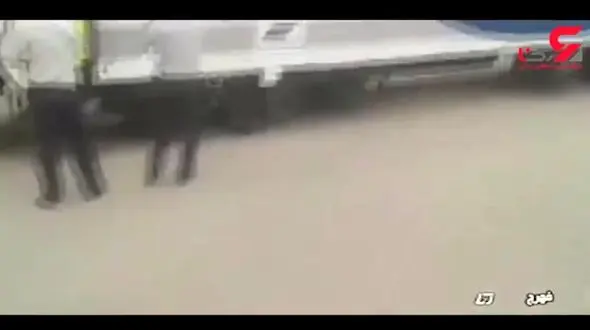 اولین فیلم از حادثه قطار مسافربری تهران-زاهدان در پی طوفان شن + فیلم 