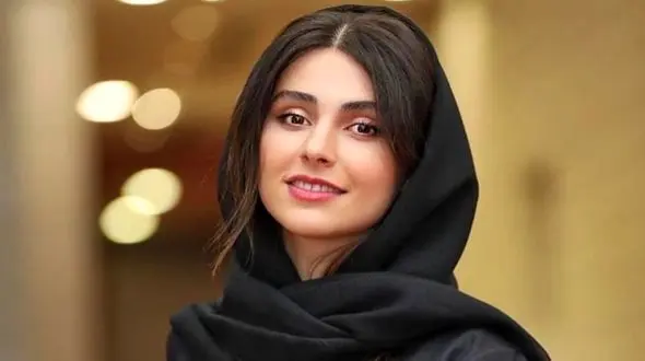 فیلم / بیوگرافی لاله مرزبان بازیگر سریال آبان ! + عکس ها و خصوصی هایش