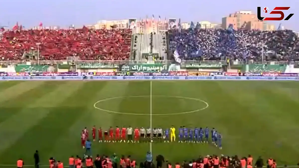 فیلم حال و هوای سکوهای ورزشگاه اراک پیش از دربی ۱۰۶