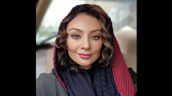 عکس رفتار نامتعارف منوچهر هادی و یکتا ناصر در رستوران