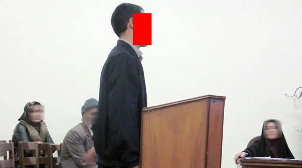 وقتی به خانه آمدم کفش یک مرد ناشناس را مقابل اتاق دیدم و فهمیدم که بازهم ... + عکس