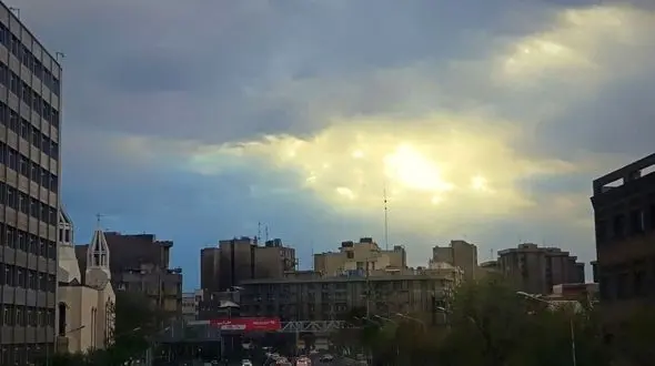 رشد حاشیه نشینی خطرناک اطراف تهران/ بحران به هم ریختگی طبقات اجتماعی در ایران + صوت