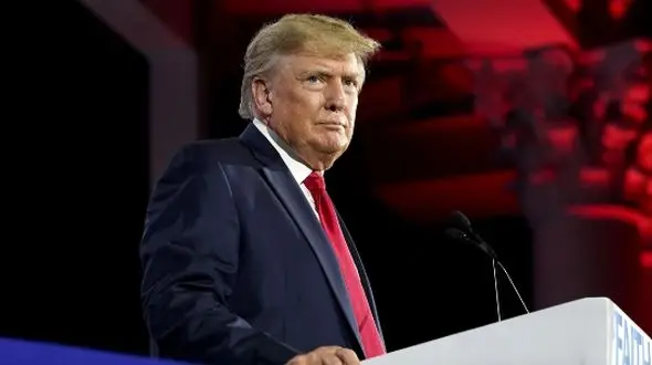 قیمت گرین کارت آمریکایی اعلام شد / کارت طلایی ترامپ جایگزین گرین کارت!