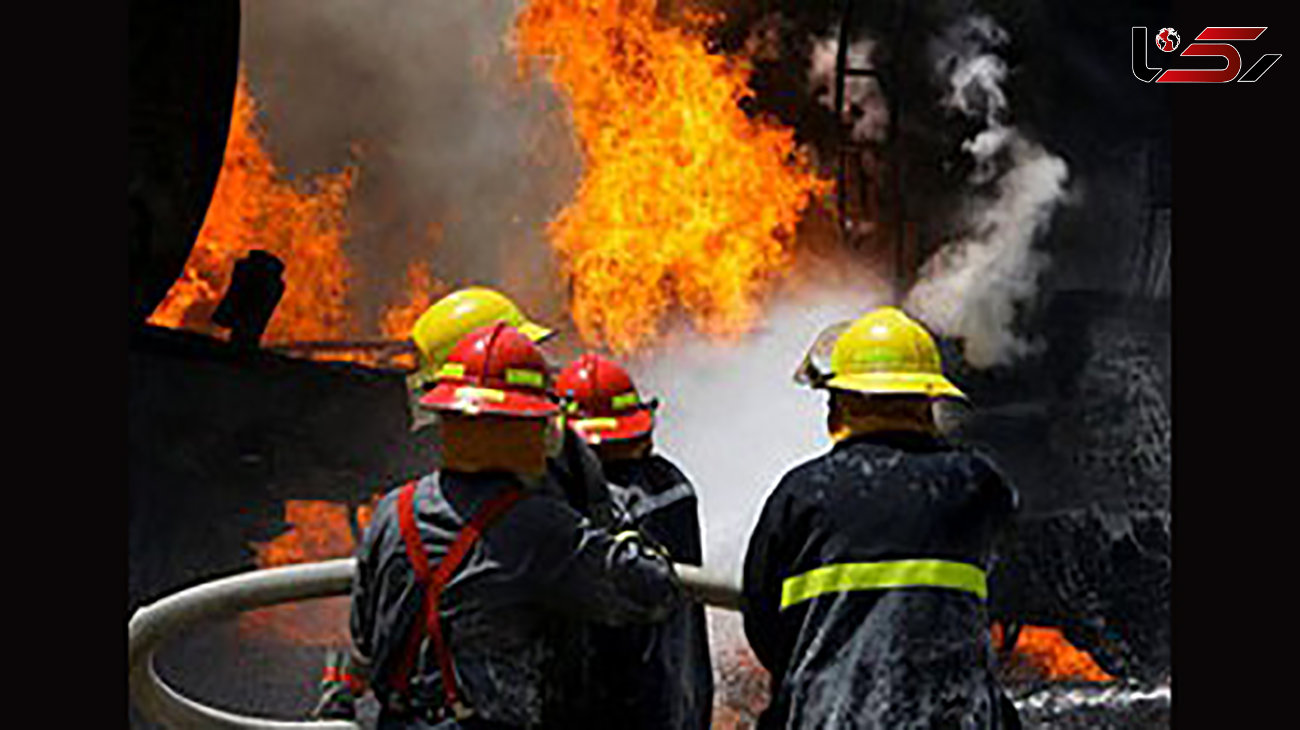 نجات 9 زن و مرد از میان شعله های آتش در مشهد