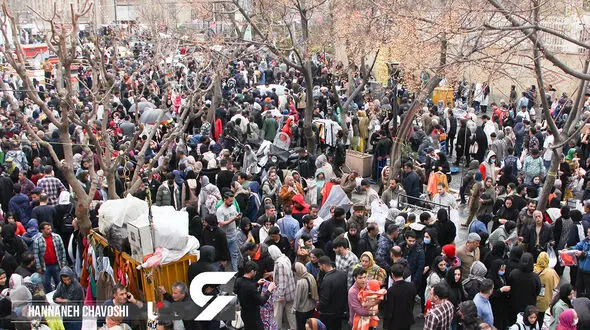 تصاویر بازار بزرگ تهران در شب عید 1403/ مردم کم توان در خرید