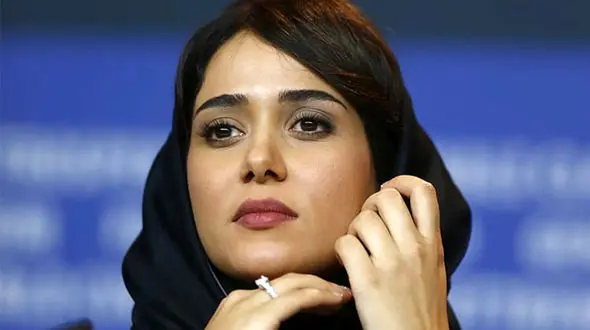  فیلم / سعید روستایی: پریناز ایزدیار جونش رو گذاشت برای فیلم زن و بچه / موهاش واقعا سفید شد مجبور شدیم موهاشو رنگ کنیم ! ...