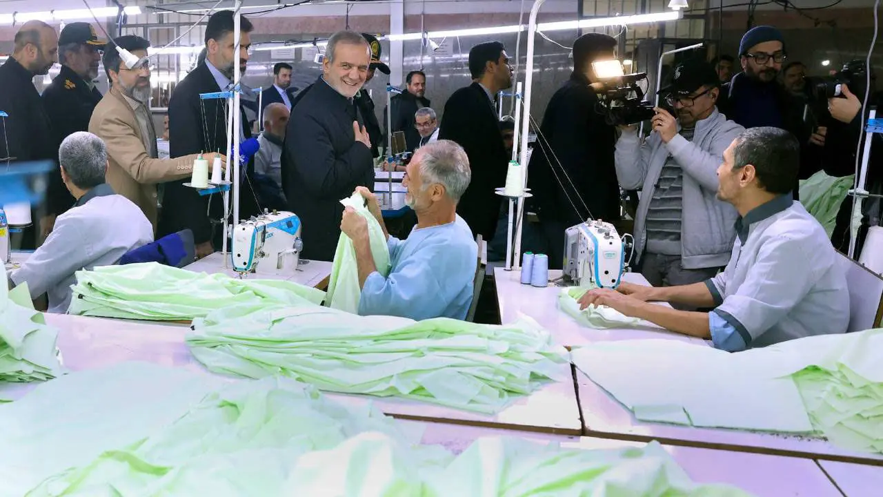 بازدید سرزده رئیس‌جمهور از مرکز ترک اعتیاد سروش / پزشکیان با مددجویان کمپ افطارکرد