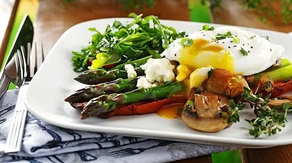 پرخورها را می توان با این 6 ماده غذایی مهار کرد