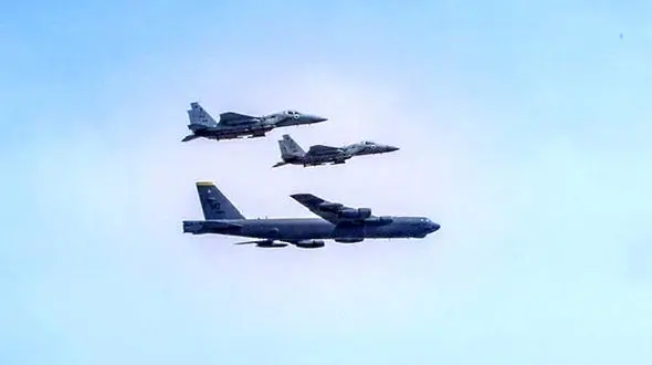 واکنش فرمانده پدافندهوایی ارتش به ادعای ورود جنگنده های اسرائیلی به آسمان ایران 