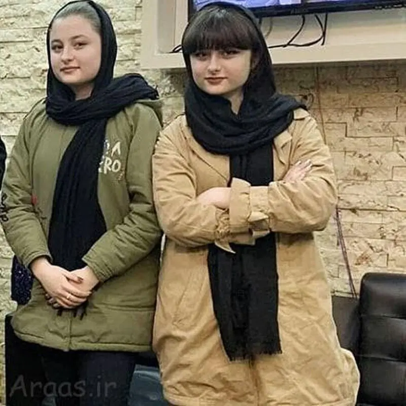 سارا و نیکا