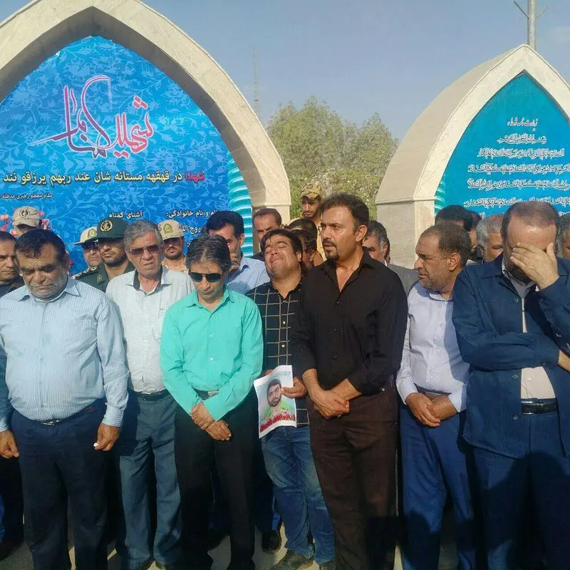 رکنا: تشییع شهدای پلیس میناب