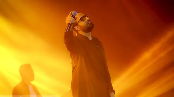 استقبال پر شور از نخستین کنسرت مهدی جهانی در تهران +فیلم و گزارش تصویری 