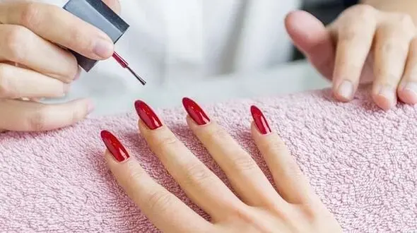 کاشت ناخن و ناخن های مرده!