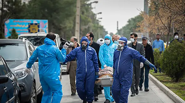 مراسم تدفین فاطمه رهبر که بر اثر کرونا فوت کرد + تصاویر