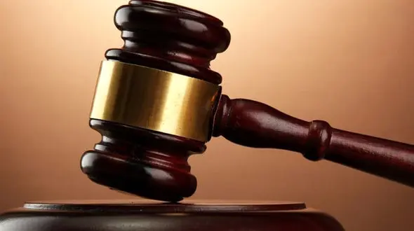 تشکیل پروندۀ قضایی برای فائزه هاشمی 