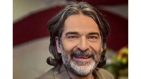 این خانم مجری جوان و جذاب زن شجاع کاوه است / باور نمی کنید! + عکس های 2 نفره