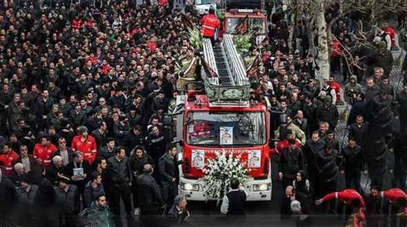  تشییع پیکر آتش‌نشان شهید سیداحسان جامعی + عکس