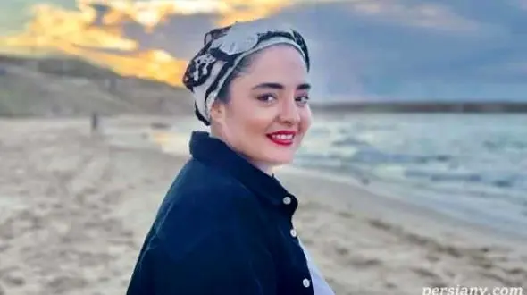 نرگس محمدی و مادرش به همراه خواهرانش در ارتفاعات در بند