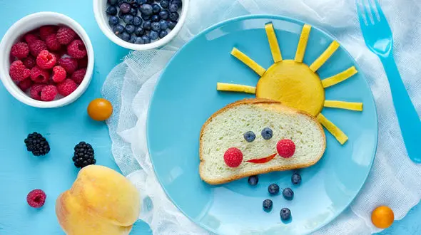 نسخه های خانگی برای برنزه کردن طبیعی/خوراکی های برنزه کننده پوست بدن