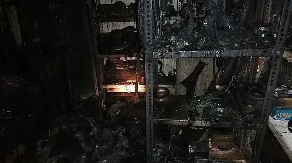 خاکسار شدن فروشگاه لوازم خودرو در سردار جنگل+ تصاویر