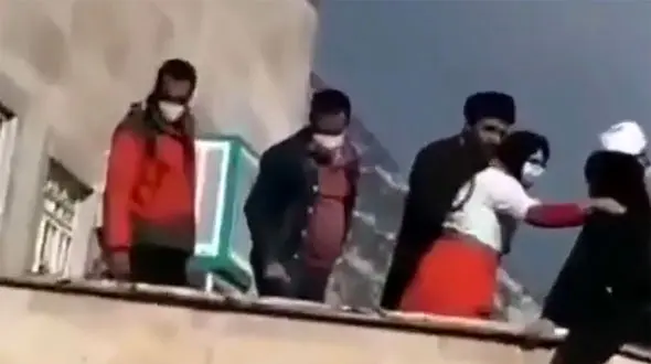 خودکشی نافرجام زن جوان در سی سخت + عکس و فیلم