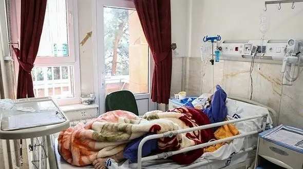 کنسرو ماهی 18 مسافر را روانه بیمارستان قزوین کرد