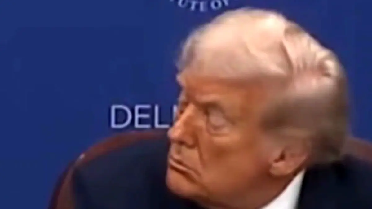 فیلم لحظه چرت زدن ترامپ در نشست صلح کنگو و رواندا