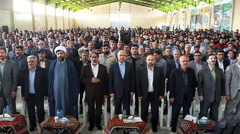 حضور دکتر قالیباف در همایش صنعتگران، کارآفرینان، کشاورزان و دامپروران