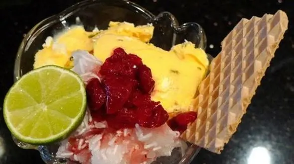 بستنی گران شد + قیمت بستنی سنتی و میوه‌ای